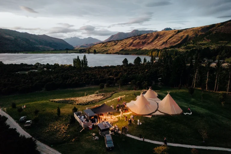 Emily & Campbell / Dublin Bay Wanaka Wedding