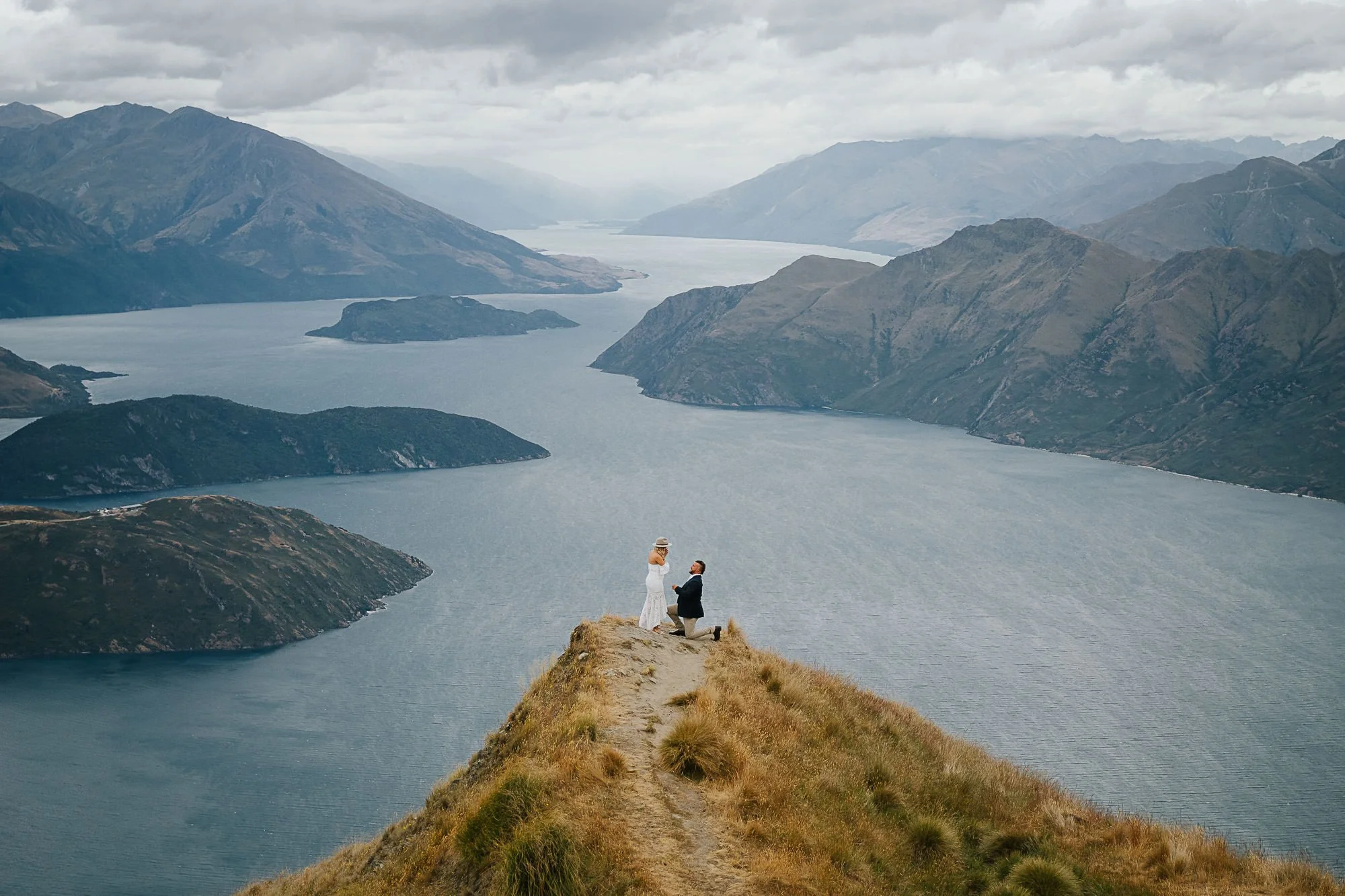   Roy’s Peak surprise proposal via helicopter, Wanaka. 